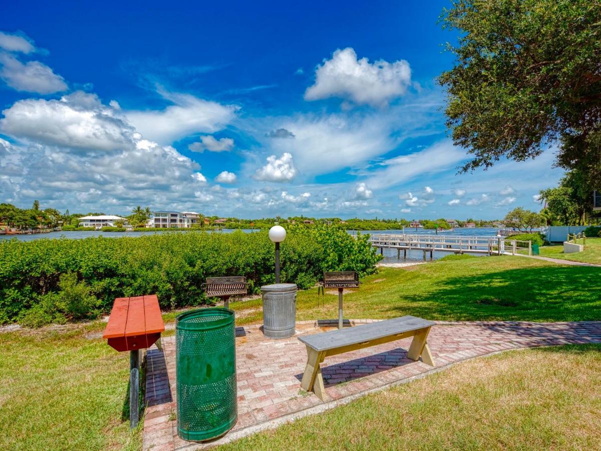 Luxury Waterfront Views - Heated Pool - 1400Sf Duplex - Minutes To The Beach Siesta Key Extérieur photo